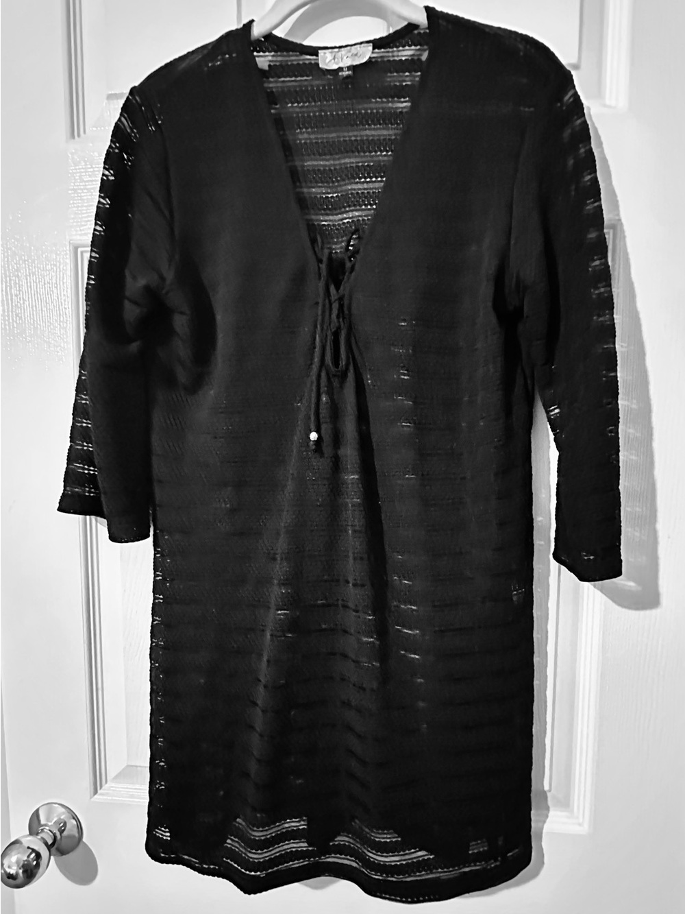 J Valdi: Black Tie-Front Coverup